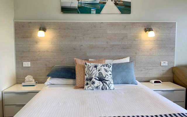 Apollo Bay Waterfront Motor Inn