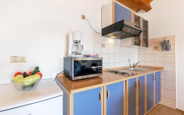Nice Apartment in Rovinj With Wifi