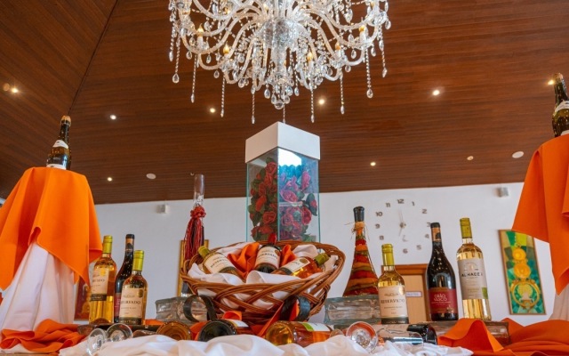 Porto das Naus Praia Hotel
