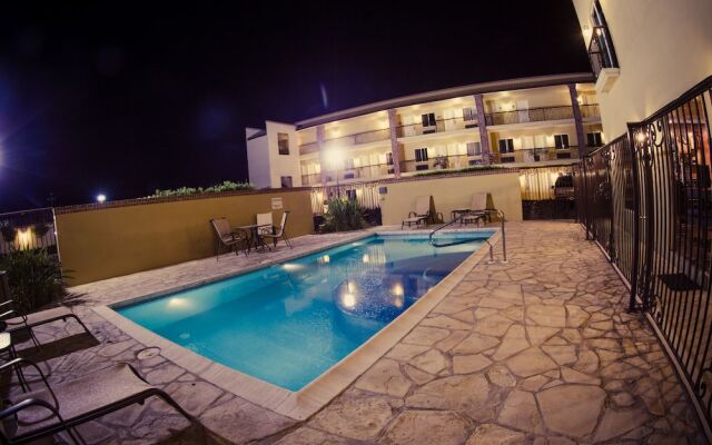 Barrokas Hotel & Suites