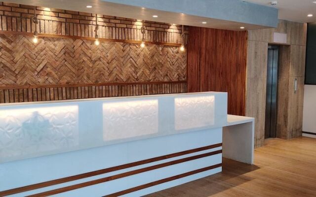 Icon Regency By Bhagini