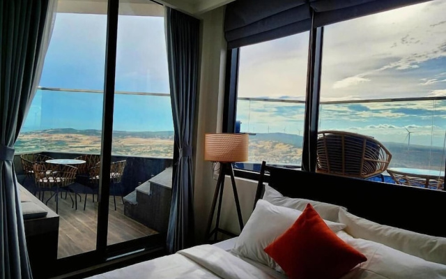Bliss Driftwood Retreat By Mandala