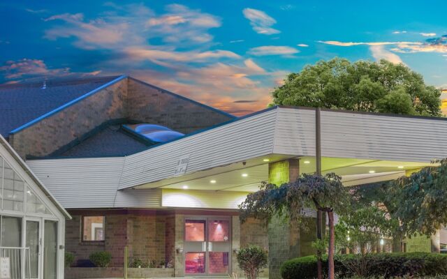 Travelodge Cleveland Willoughby