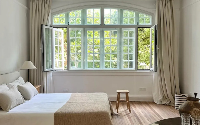 Shanghai Hills& Art Suite 17