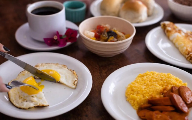 Elegance Flat - Beira mar - Apto202 luxo lateral