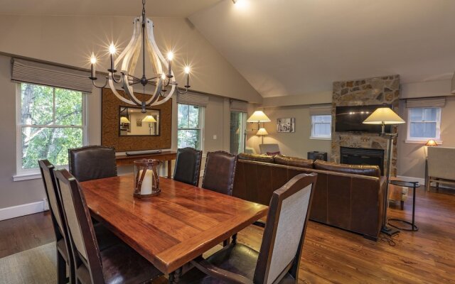 River Club 306 2 Bedroom Condo by Alpine Lodging Telluride