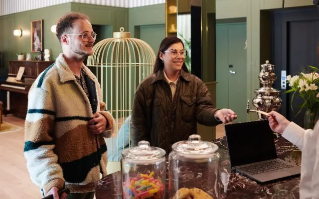 Square Lodge Hotel La Roche Sur Yon - Handwritten Collection