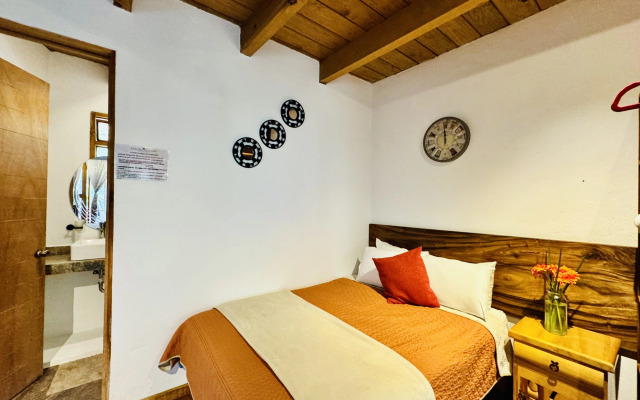 Encino House Hotel Boutique