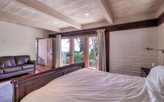 Weathertop Rustic Ranch