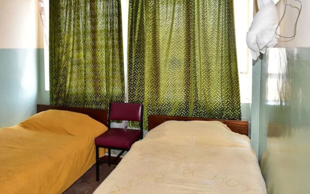 Maru B Courts Hotel