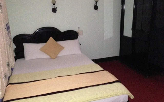 The Sunriver Boutique Hotel Hue