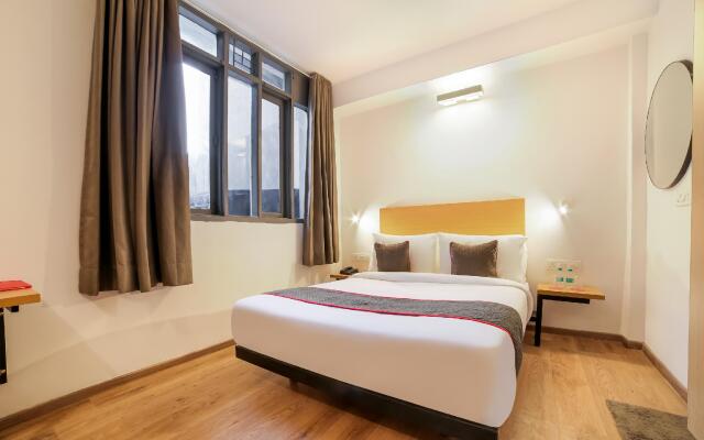 OYO Townhouse 505 Spring Sky"