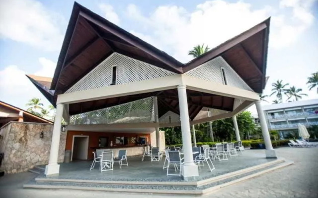 Carabela Beach Resort