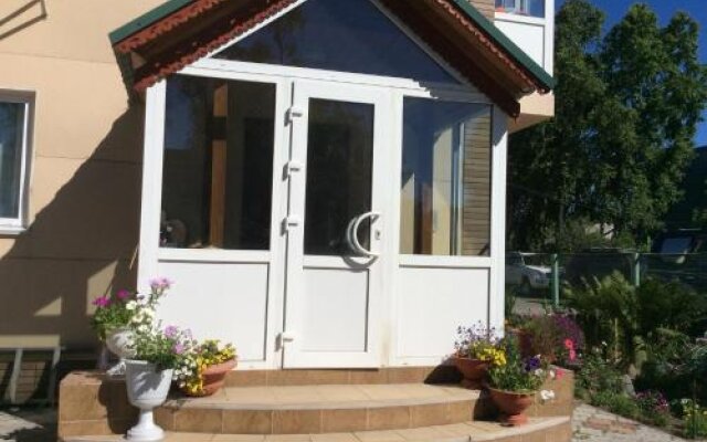 Guest House On Snt Druzhba