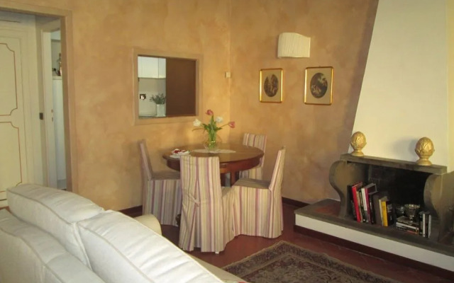Sleep in Italy - Oltrarno Apartments