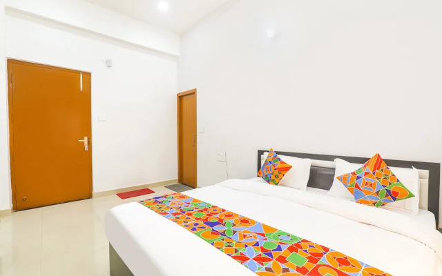 Fabhotel Trayamb