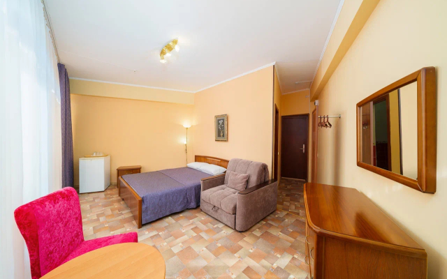 Royal Hotel