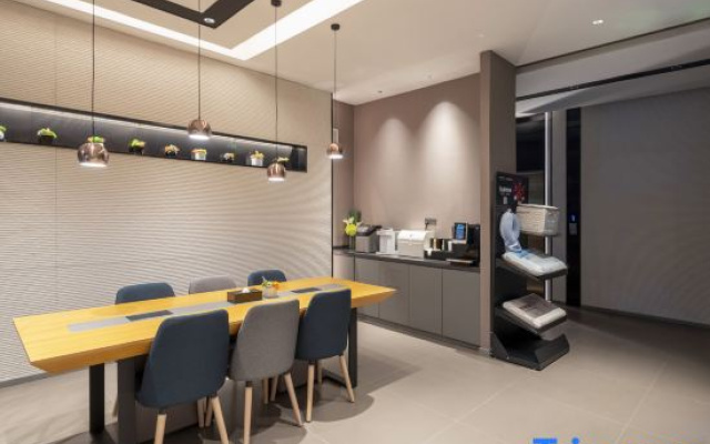 Homeinn Selected Hotel (Kunshan South Station Hexing Road)