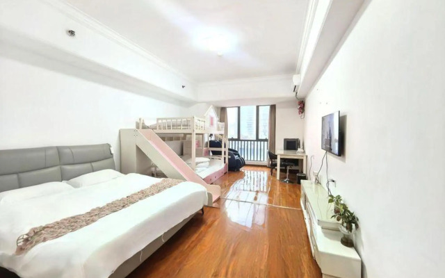 Chimelong LOVE Theme Apartment