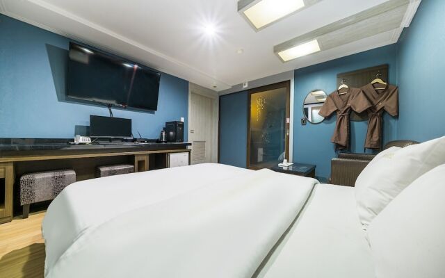 S1 Motel