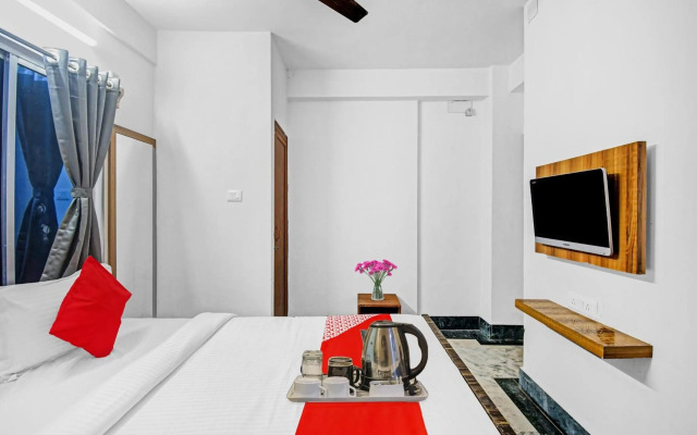 OYO 87562 Amar Raj Vista