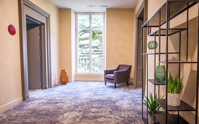 Chateau de Tauzies, The Originals Relais