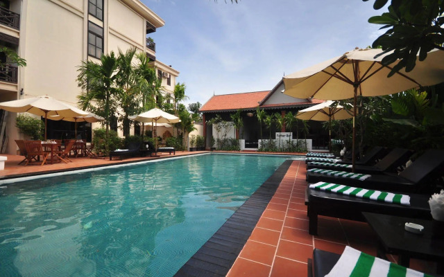 MotherHome Inn Hotel