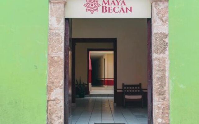 Hotel Maya Becan