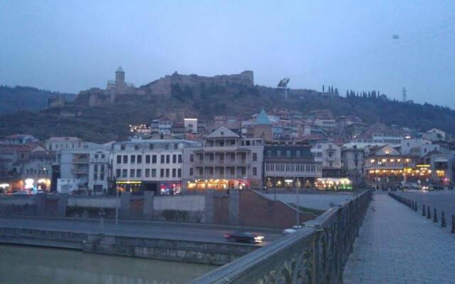 Botanical Garden Apartments