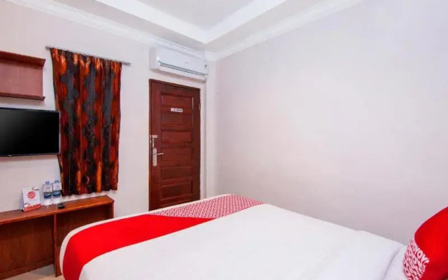 Super OYO 621 Vania Residence