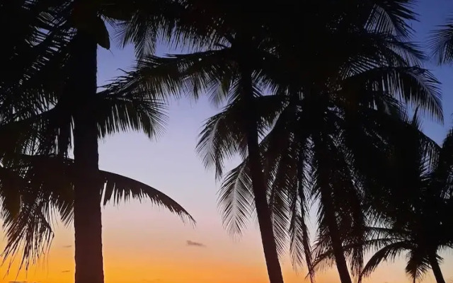 Zoa Villas - 2 minutes to the beach