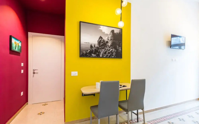 Napoli Central Station Apts & Suites
