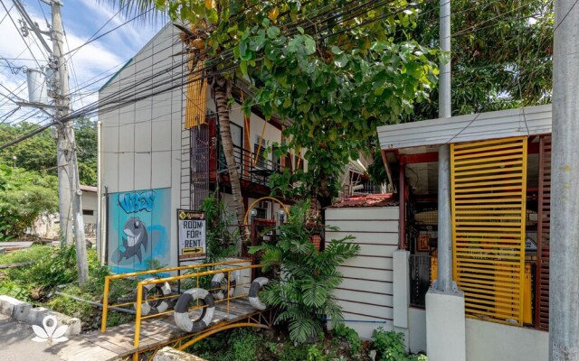 Zen Rooms Basic Roadway San Juan