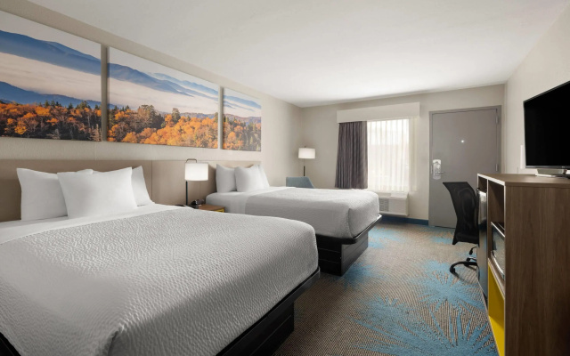 Days Inn by Wyndham Murphy