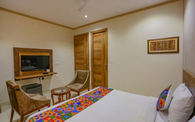 Fabhotel Limewood Stay