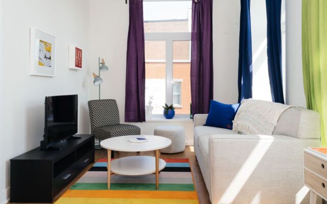 Chic 2BR in The Village by Sonder