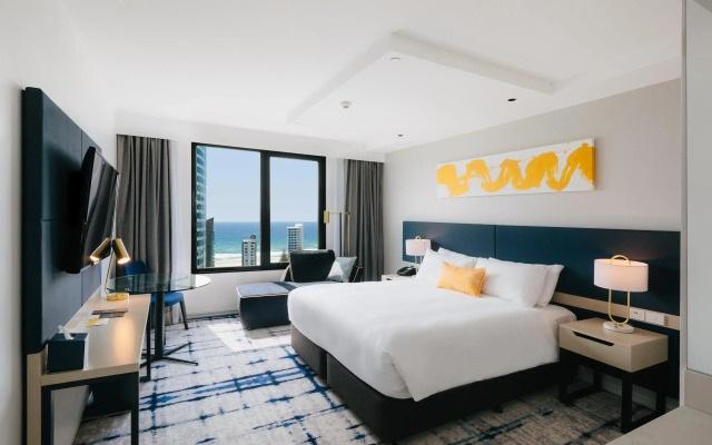voco Gold Coast by IHG