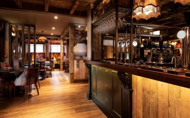 The Ambleside Inn - The Inn Collection Group