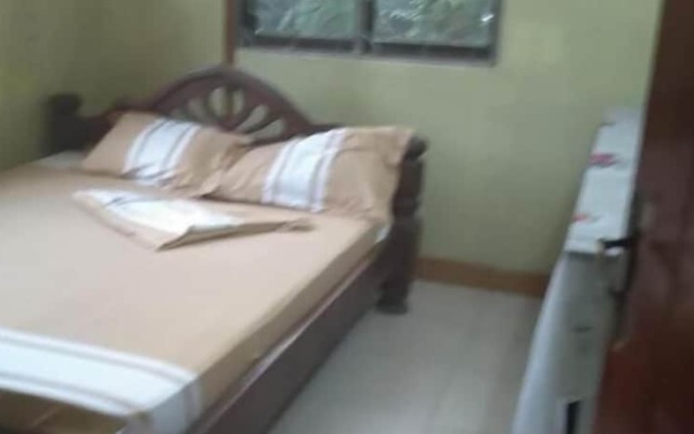 JJ&JE Family House - Hostel