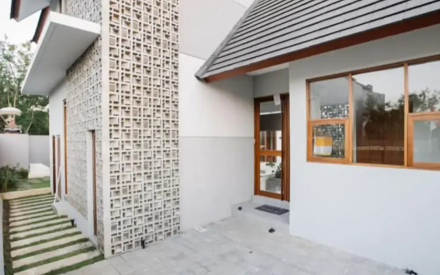 Vasudha Hostel Canggu Bali