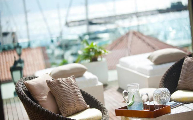 Renaissance Aruba Resort And Casino, A Marriott Luxury & Lifestyle Hotel