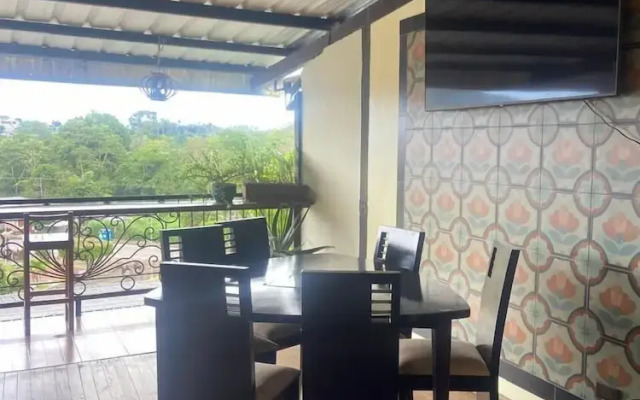 Hostal la Colina