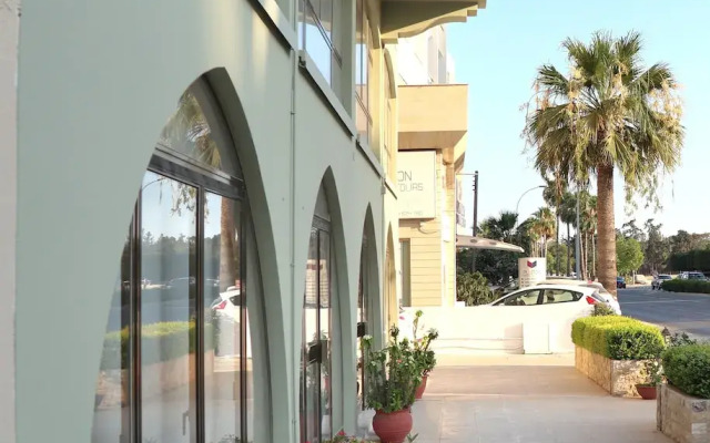 Layiotis Hotel Apartments