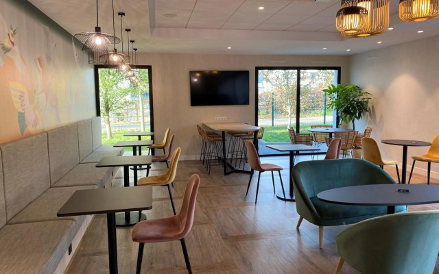 ibis Styles Rennes Cesson