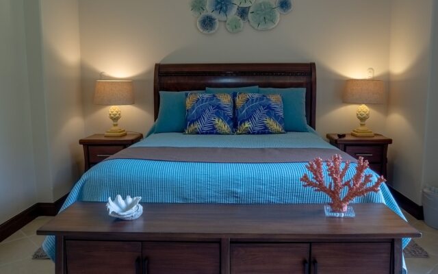 "ocean Front Condo In Peaceful, Gated Community"