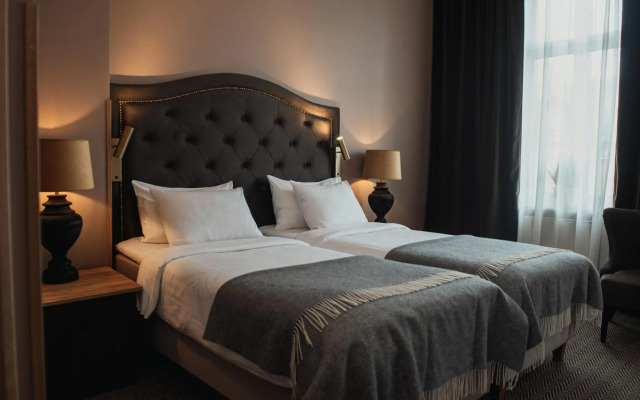 Home Hotel Christian IV