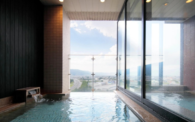 Candeo Hotels Chino