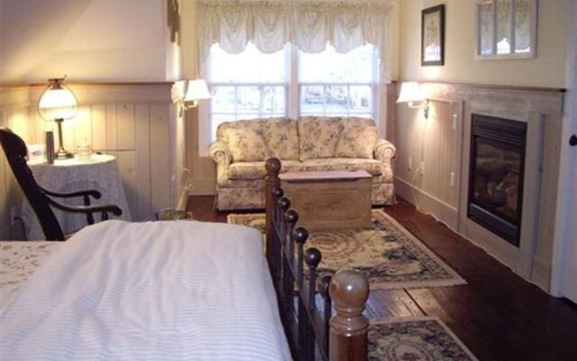 Isaiah Jones Homestead Bed & Breakfast