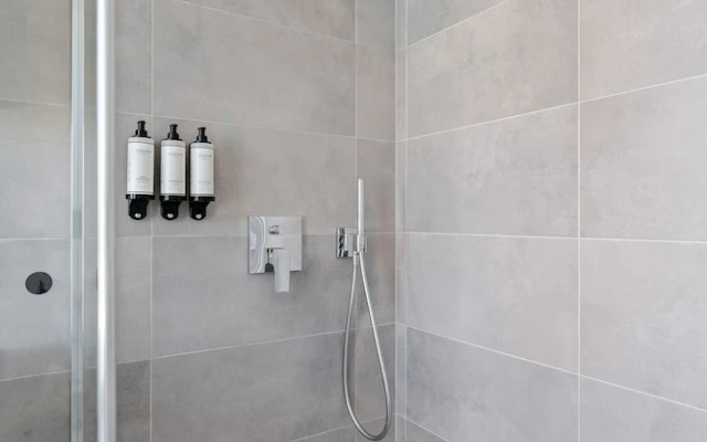 Voya Residence Zenit Royal - Luxury Apart Hotel with Rooftop Views & Concierge