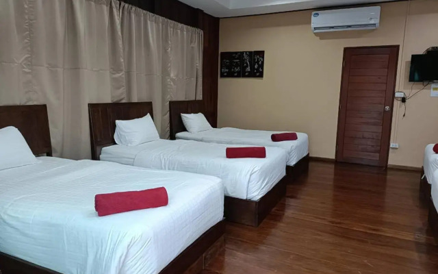 Mai Ngern Mai Thong Resort